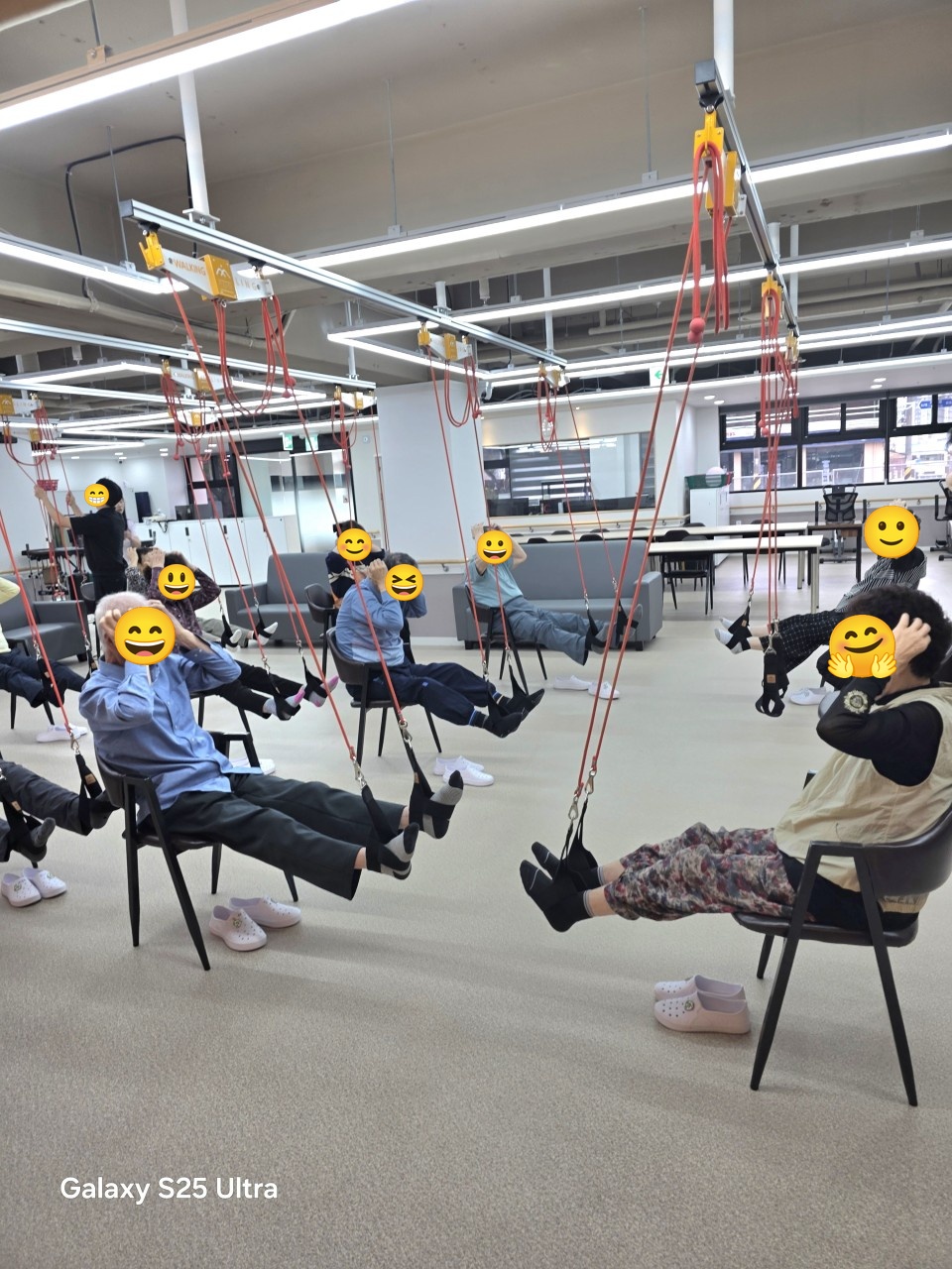 천장 슬링 재활 운동